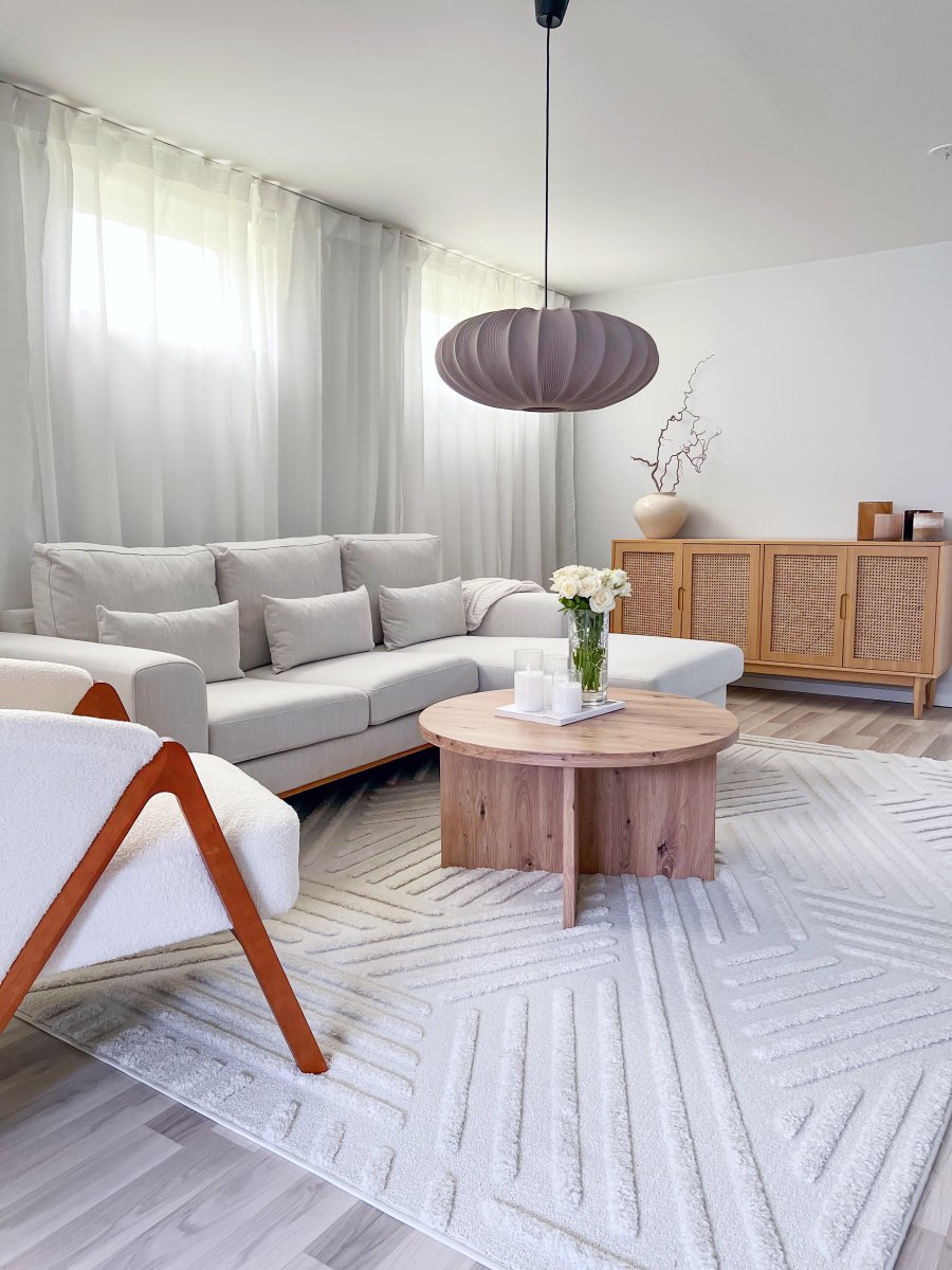 Mamsell Ø55 Grijs hanglamp Van Aneta Lighting - De Mamsell plafondlamp is bekleed met fijn geplooide stretchstof die zorgt voor een aangenaam, licht gedempt licht.