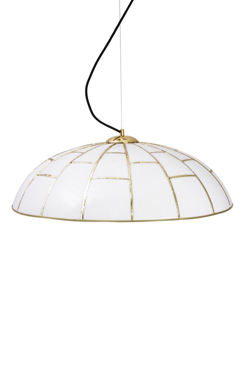 Ombrello Ø60 Wit hanglamp Van Globen Lighting - De lamp is handgemaakt volgens de Tiffany-techniek, in wit glas en messingkleurig metaal.