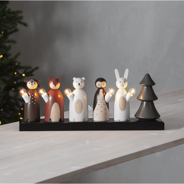 Forest friends Multifunctioneel Van Star Trading - Plaats het in een raam, op een plank of op een andere plek.