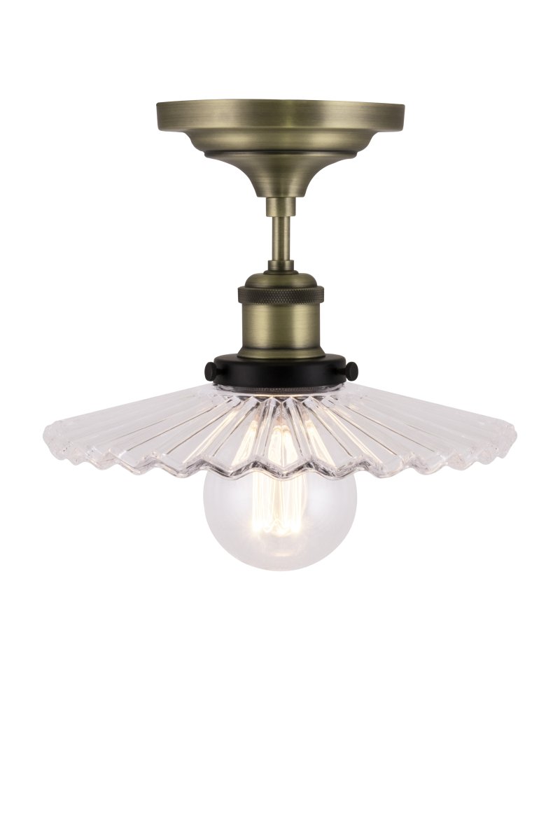 Cobbler Ø25 Transparant plafondlamp Van Globen Lighting - Cobbler is een nieuwe interpretatie van de klassieke schoenmakerlamp die perfect past in diverse interieurs.