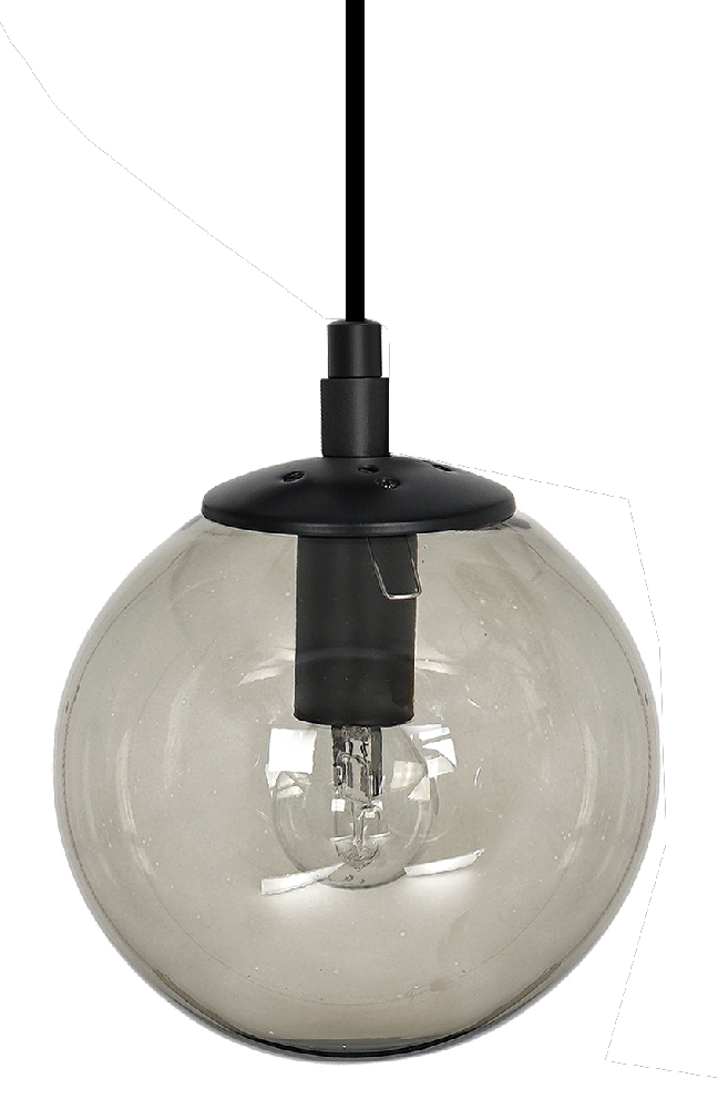 Perla W Ø16 Zwart hanglamp Van Hallbergs - Door de combinatie van de ronde, rookkleurige glazen bol en het stijlvolle zwarte metaal trekt Perla alle aandacht in de kamer.