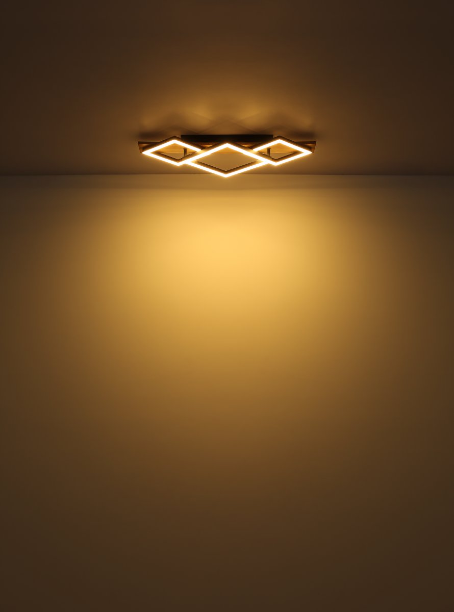 Obrien 60cm Hout plafondlamp Van Globo Lighting - Takf&auml;stet som efterliknar akustikpanel i kombination med de mattsvarta detaljerna i metall bidrar med industriell k&auml;nsla till rummet.