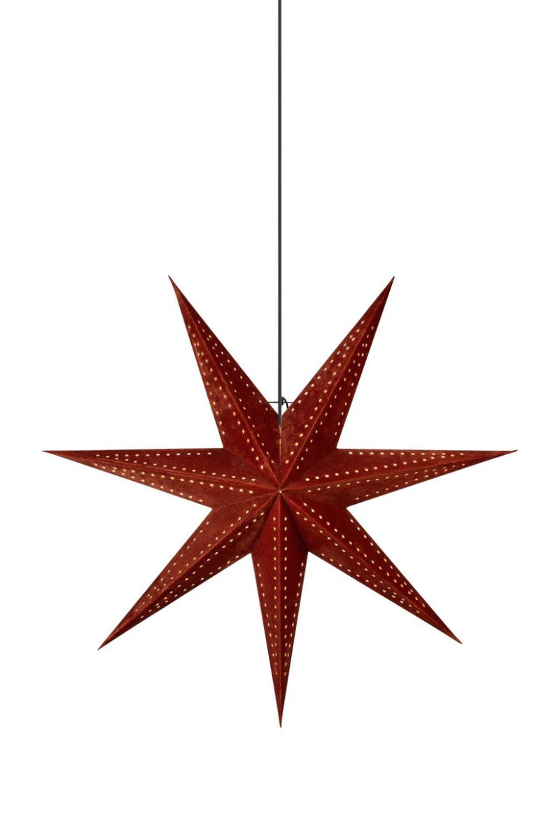 Embla Ø75 Bruin Van Markslöjd - Embla Velvet Star Brown 75 cm is een dramatische en elegante papieren ster met een oppervlak van bruin fluweel.