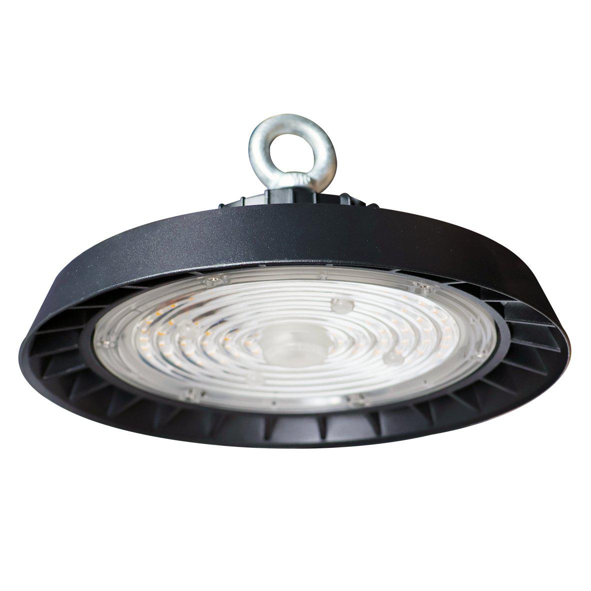 Highy High Bay 100W 4000K Zwart Van Designlight - Highy heeft een IP65-classificatie en een slagvastheid van IK08 voor zware omstandigheden.