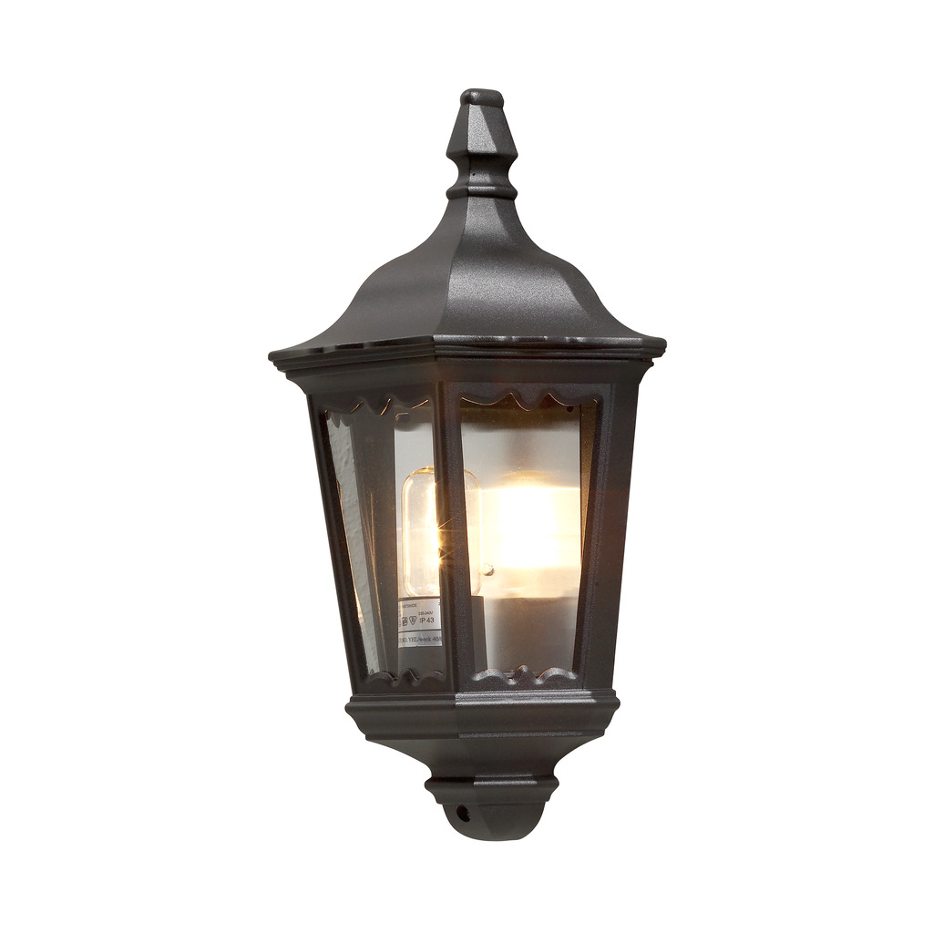 Firenze Zwart buitenlamp Van Konstsmide - Het elegante design en het warme licht van de lamp cre&euml;ren een uitnodigende sfeer die perfect is voor entrees en terrassen.