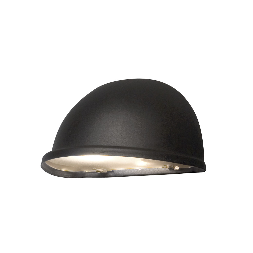Torino Zwart buitenlamp Van Konstsmide - De matte zwarte afwerking en minimalistische halvemaanvorm zorgen voor een subtiel en aangenaam licht dat perfect is voor terrassen, looppaden en ingangen.