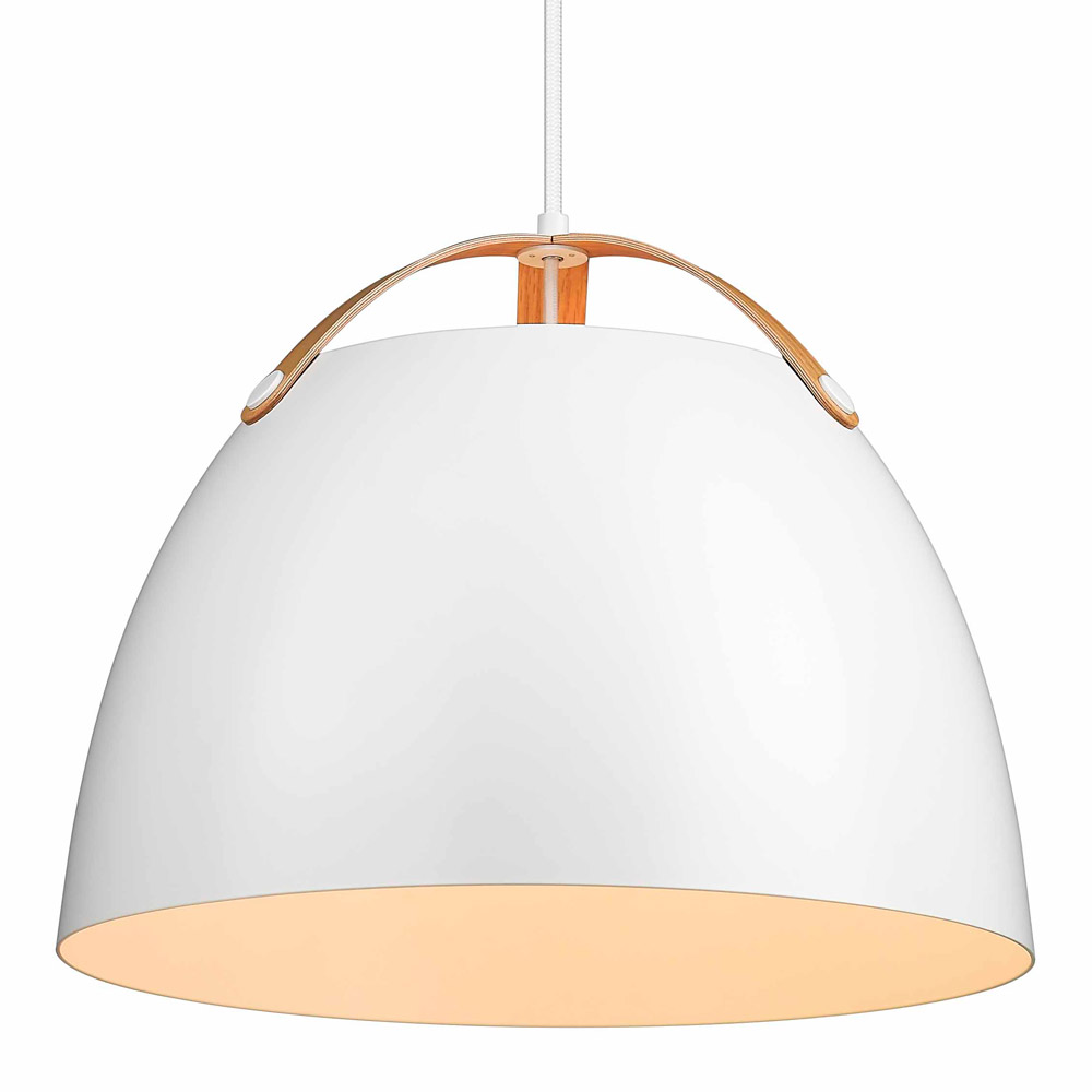 Oslo Ø40 Wit hanglamp Van Halo Design - De unieke details in licht hout geven de lamp een Scandinavisch tintje en cre&euml;ren een harmonieuze combinatie van natuur en minimalisme.