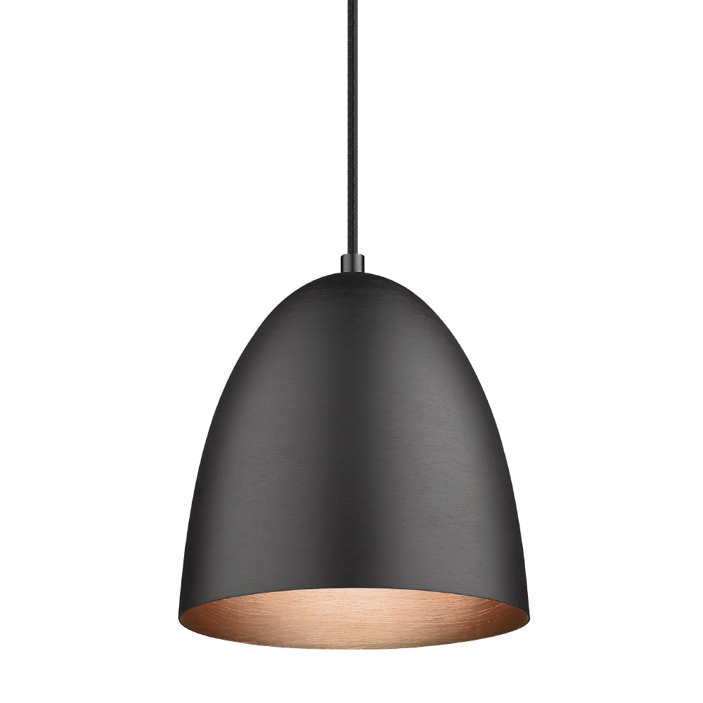 The Classic Ø20 Zwart hanglamp Van Halo Design - De Classic verspreidt een gelijkmatig en aangenaam licht, ideaal om een harmonieuze sfeer in uw huis te cre&euml;ren.