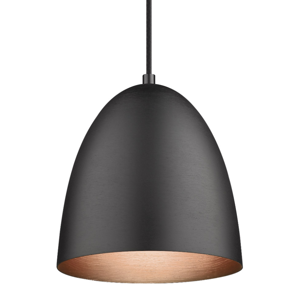 The Classic Ø30 Zwart hanglamp Van Halo Design - De Classic verspreidt een gelijkmatig en aangenaam licht, ideaal om een harmonieuze sfeer in uw huis te cre&euml;ren.