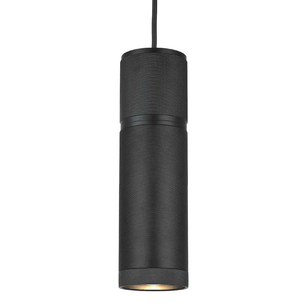  Halo Ø7 Zwart hanglamp Van Halo Design - De cilindervormige zwarte metalen kap zorgt voor een gericht en aangenaam licht, ideaal voor in de keuken, op de eettafel of in de hal.