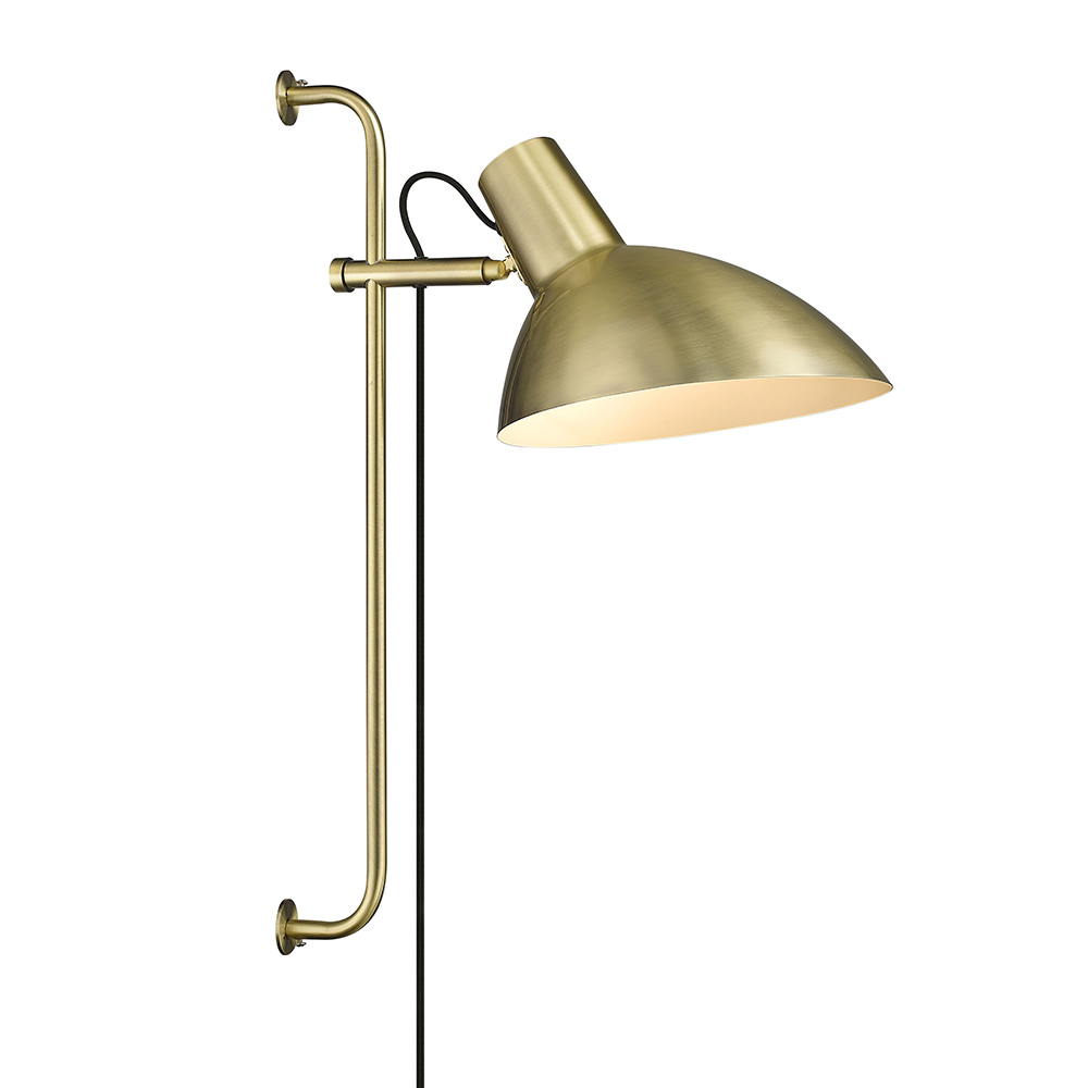 Metropole Ø24 Antiek messing wandlamp Van Halo Design - Het is aan te raden om de lamp in de woonkamer te plaatsen als decoratief interieurelement of in de leeshoek als leeslamp.