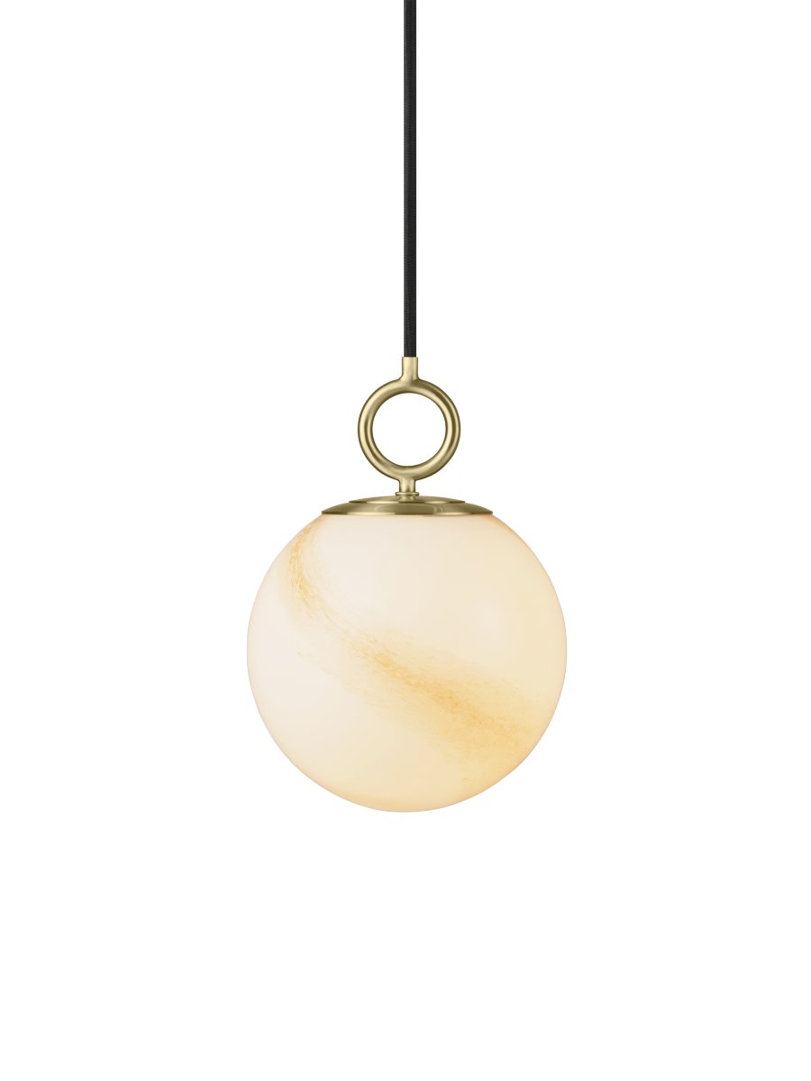 Stockholm Ø18 Bruin hanglamp Van Halo Design - Stockholm is niet zomaar een lamp, maar een stijlvol interieurdetail dat uw huis een exclusieve uitstraling geeft.
