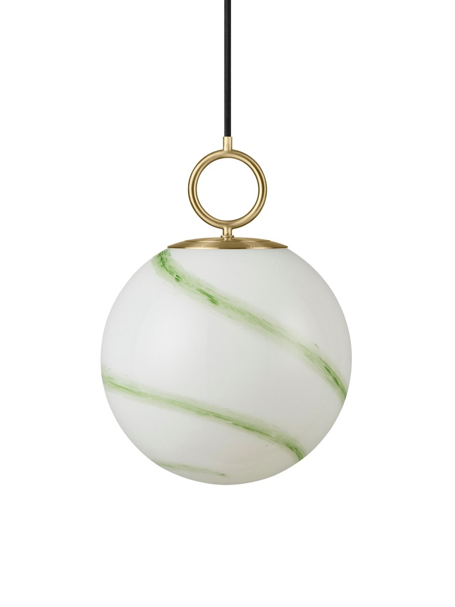 Stockholm Ø25 Groente hanglamp Van Halo Design - Stockholm is niet zomaar een lamp, maar een stijlvol interieurdetail dat uw huis een exclusieve uitstraling geeft.