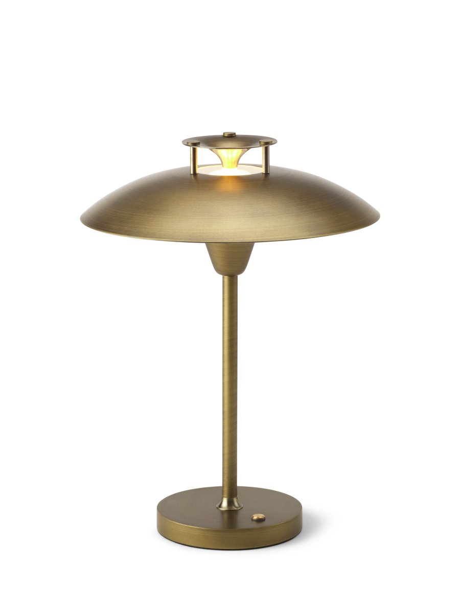 Stepp One-Two -Three 30cm Antiquiteit Draagbare Van Halo Design - De lamp heeft een ingebouwde 3-staps dimmer en geeft een aangenaam warmwit licht.