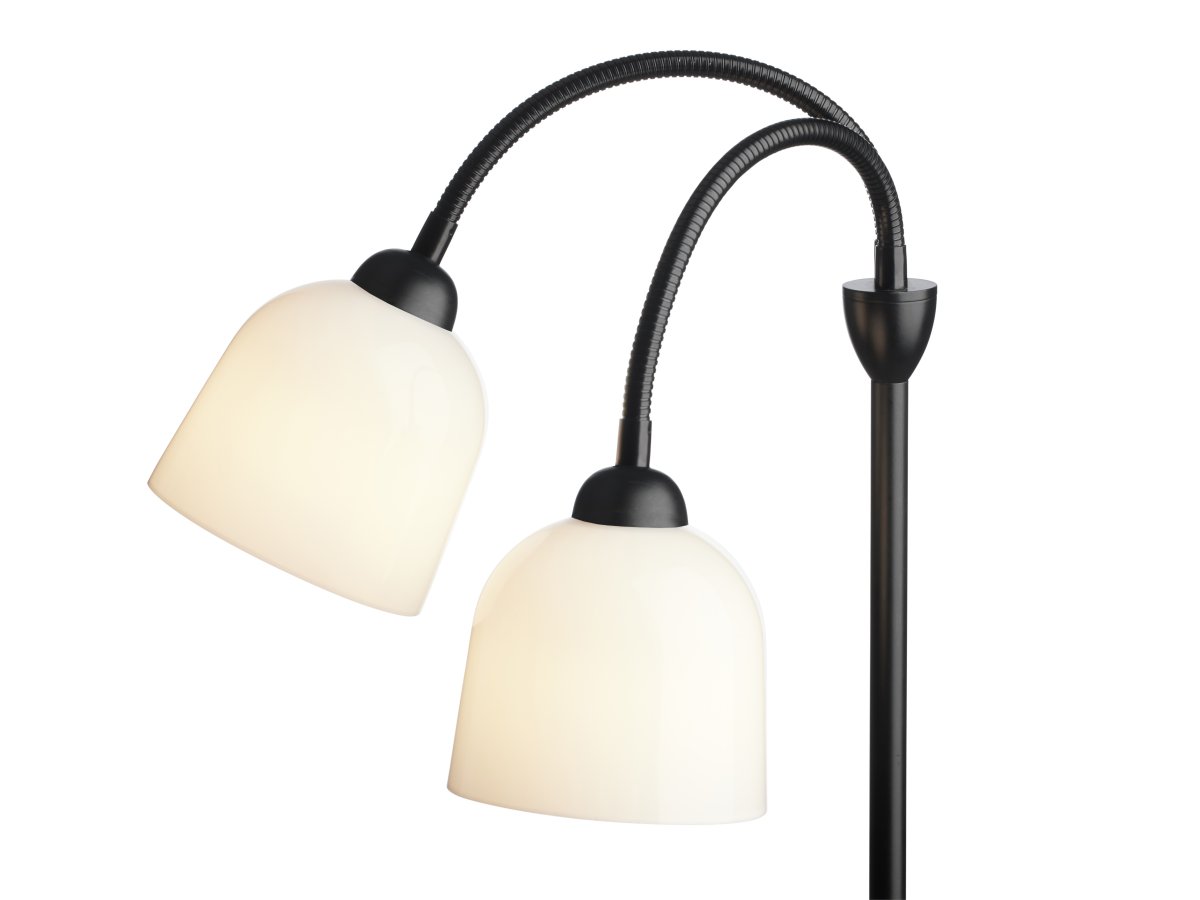Glow 2 Zwart vloerlamp Van Halo Design - Glow is een stijlvolle vloerlamp met Scandinavisch design.