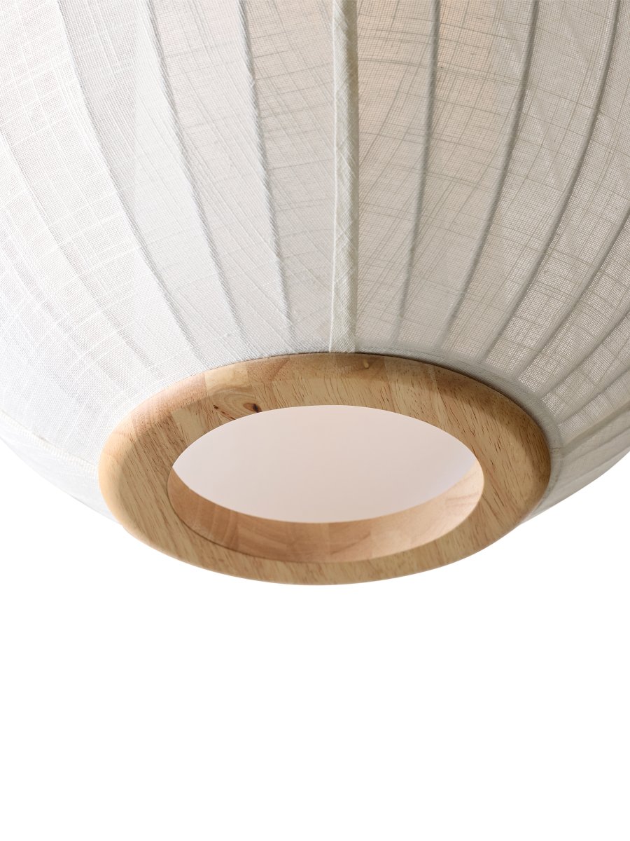Balloon Ø70 Crème wit hanglamp Van Halo Design - Balloon is een elegante plafondlamp met een royale diameter van 70 cm die een indrukwekkende blikvanger in de kamer zal zijn.