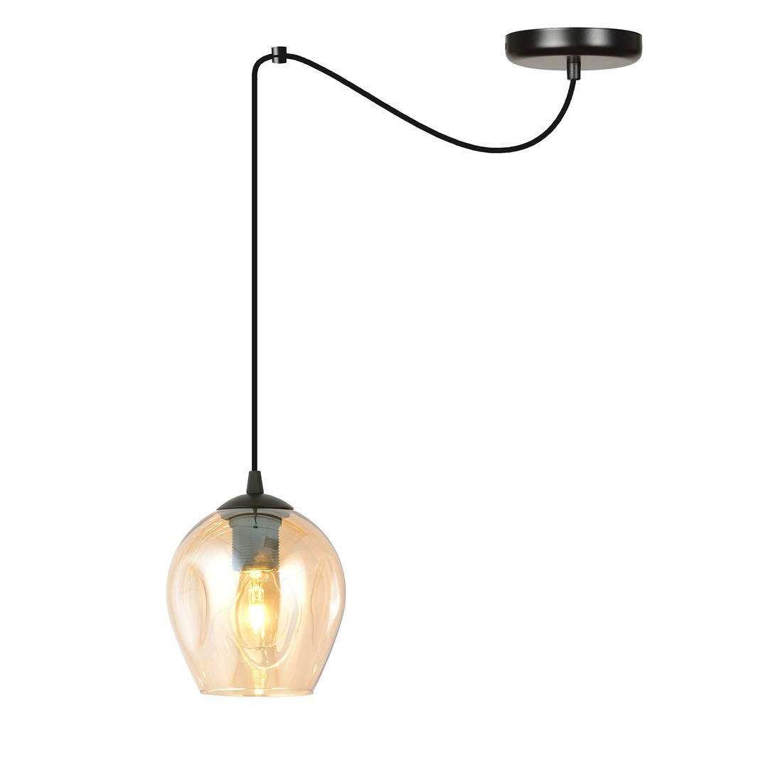 Level Ø14 Amber hanglamp Van Emibig Lighting - De glazen kappen geven de lamp lichtheid en elegantie, en het ruime ontwerp is origineel in zijn eenvoud.
