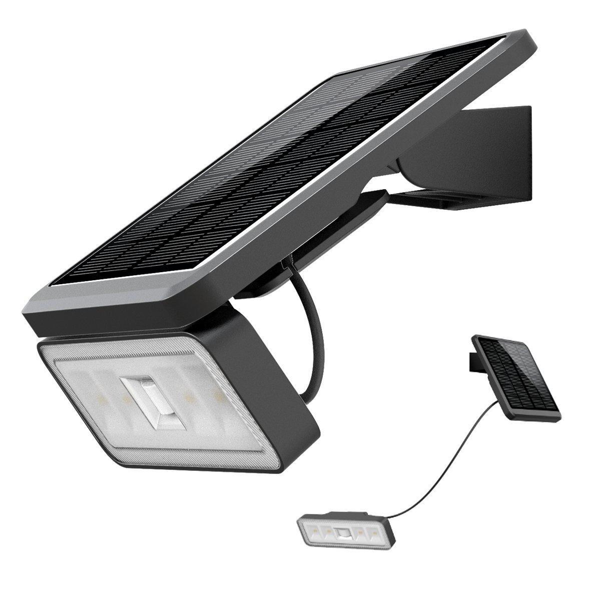 Batterijgevoede schijnwerper met sensor Zwart solarlamp Van Designlight - Als de armatuur beweging detecteert, licht deze 18 seconden lang op met 100% helderheid (1000 lm) voordat hij overschakelt naar een basislichtsterkte van ongeveer 30-50 lm.