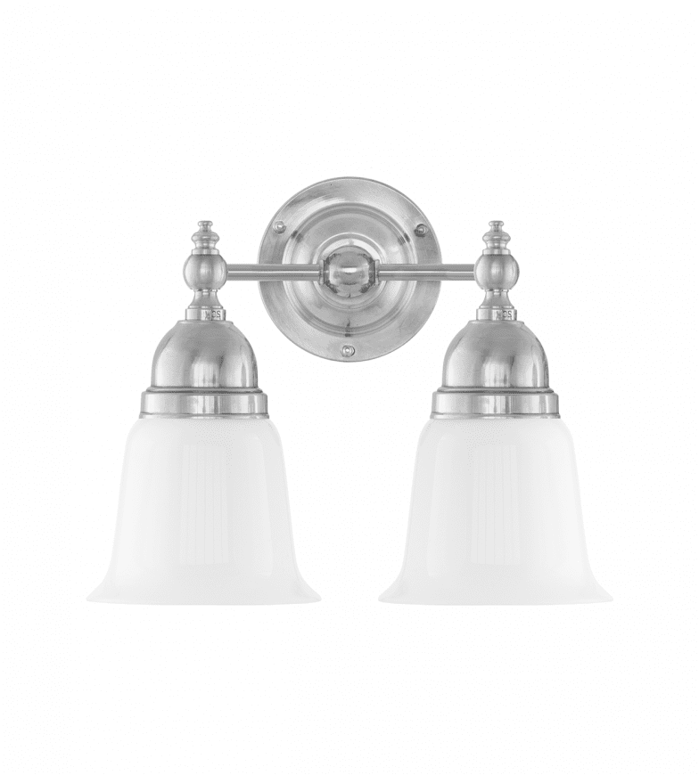 Bergman Nikkel Van Karlskrona lampfabrik - F&ouml;r att g&aring; in med kuloledning kompletteras med en distansplatta.