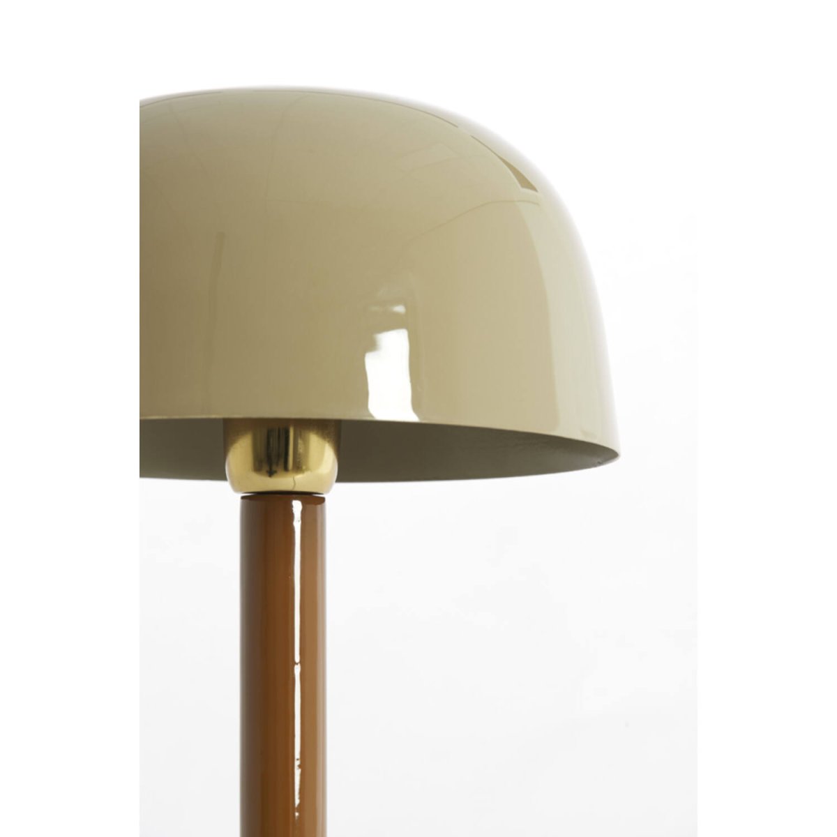Marivet 37cm Bruin tafellamp Van Light & Living - Marivet combineert tijdloze eenvoud met een moderne kleurtoon die in elke kamer een stijlvolle blikvanger zal zijn.