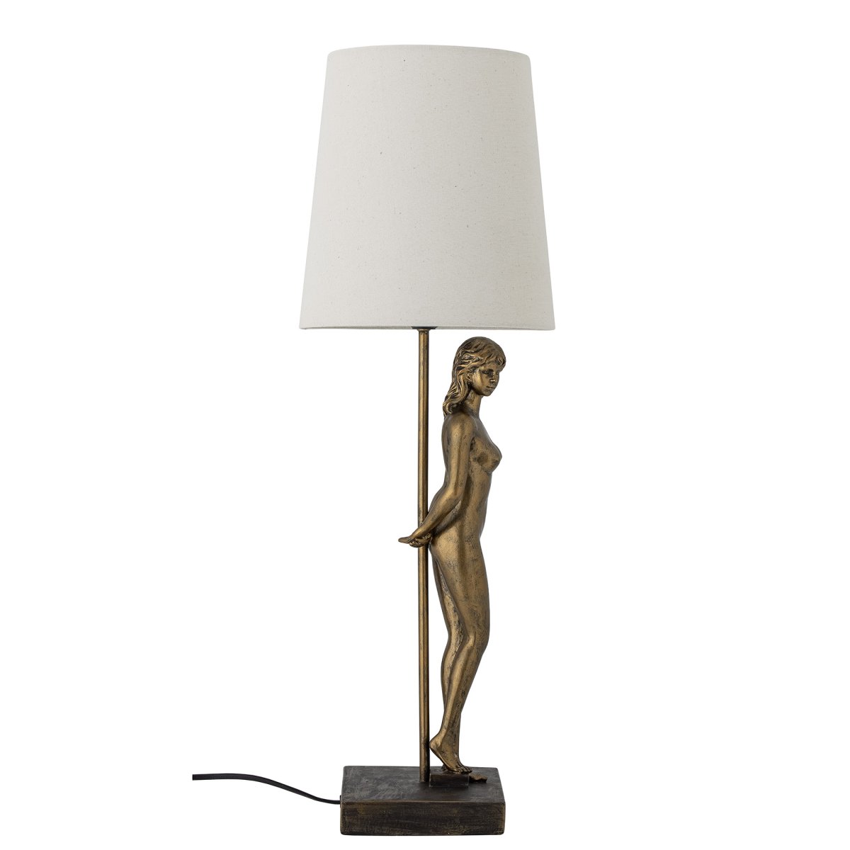 Fabiana 70cm Messing tafellamp Van Bloomingville - Juist zulke details maken een huis persoonlijk - en met Fabiana krijg je zowel functionele verlichting als een decoratief element dat de sfeer een ontspannen en vrolijke sfeer geeft.