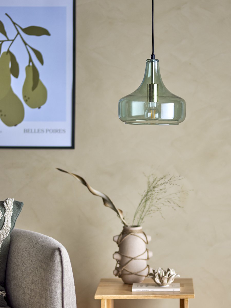 Yuser Ø25 Groente hanglamp Van Bloomingville - De Yuser hanglamp van Bloomingville heeft een stijlvol en minimalistisch silhouet dat een strakke en moderne Scandinavische uitstraling geeft.