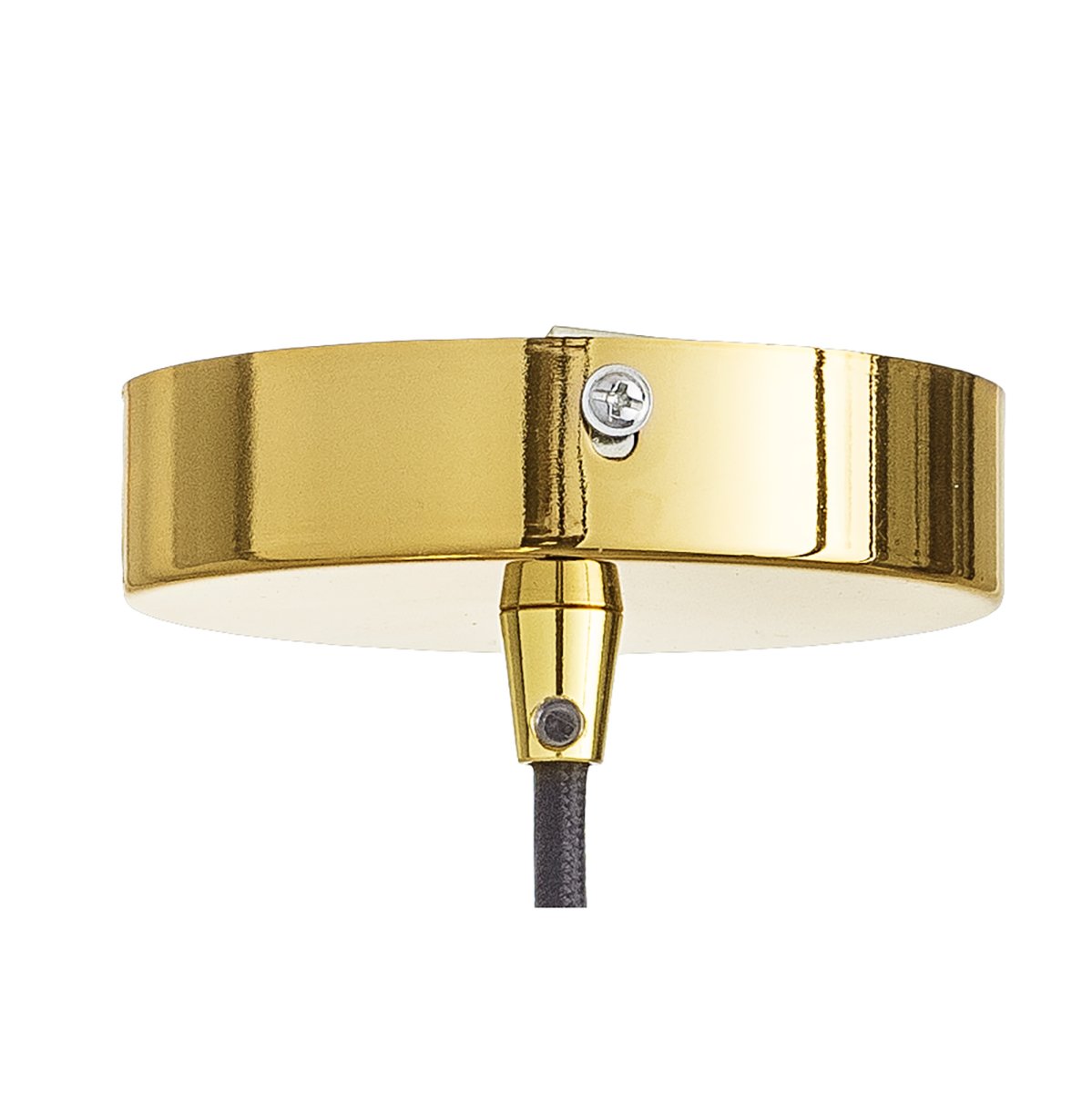 Adar Ø22 Bruin hanglamp Van Bloomingville - Hang Adar boven de eettafel en laat hem een natuurlijke blikvanger in de kamer worden - een lamp die tijdloos design combineert met moderne elegantie.