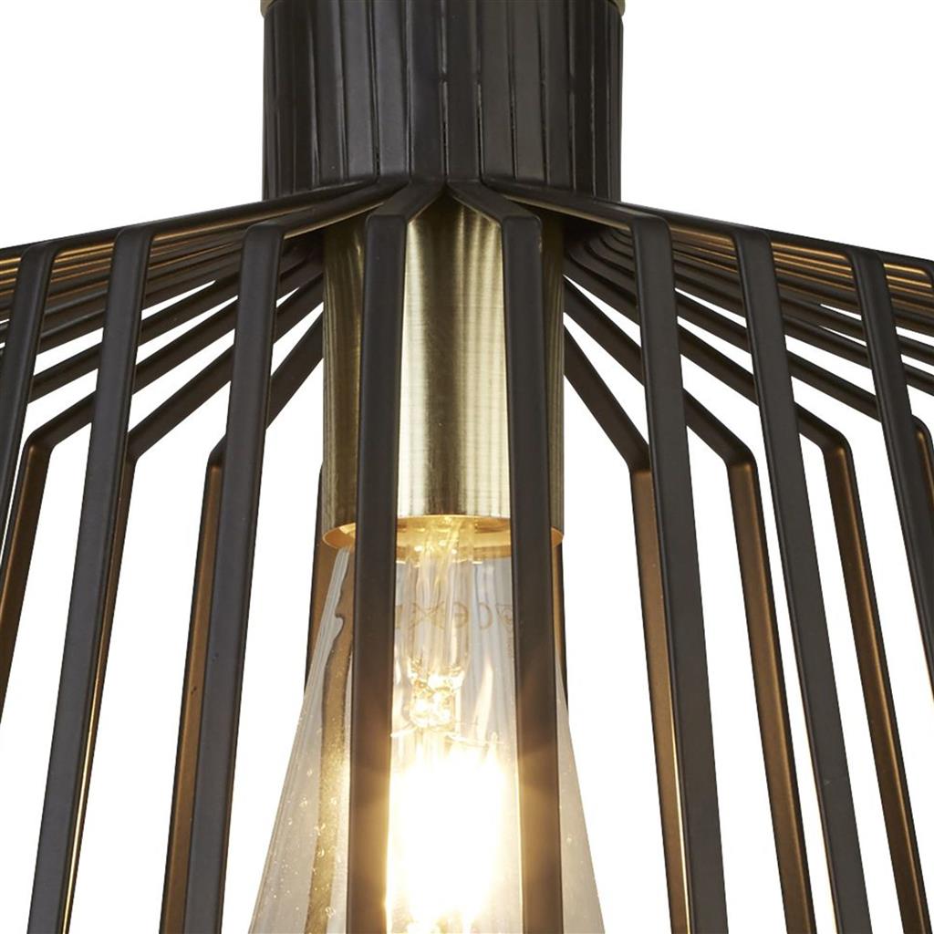 Bird Cage Ø30 Zwart hanglamp Van Searchlight - Bird Cage is een opvallende hanglamp die robuust zwart metaal combineert met elegante gouden details.