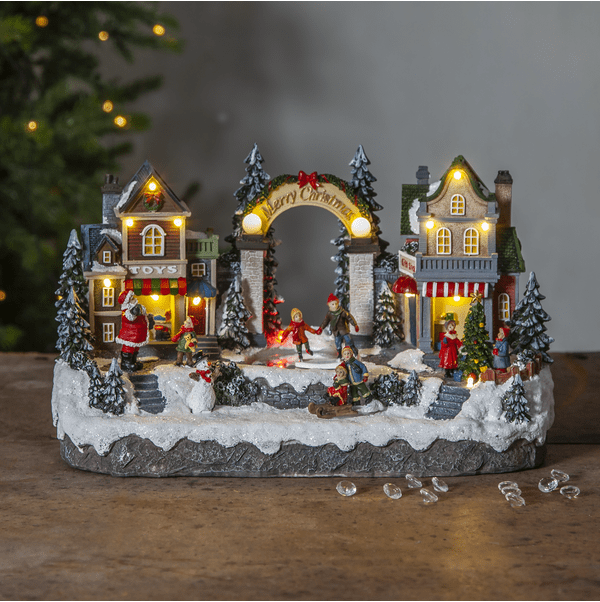 Iceville 20cm Veelkleurig Van Star Trading - Zowel op snoer met transformator als op batterijen met timer (6 uur aan, 18 uur uit, herhalend).