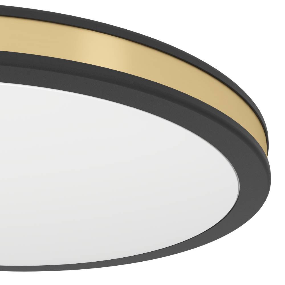 Pescaito Ø28 Zwart plafondlamp Van Eglo - De combinatie van zwarte en messing details zorgt voor een verfijnde uitstraling en verspreidt een zacht en egaal licht.