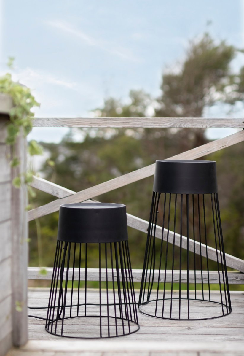 Koster Zwart Van Globen Lighting - Koster is een grafische lamp met IP44-classificatie.