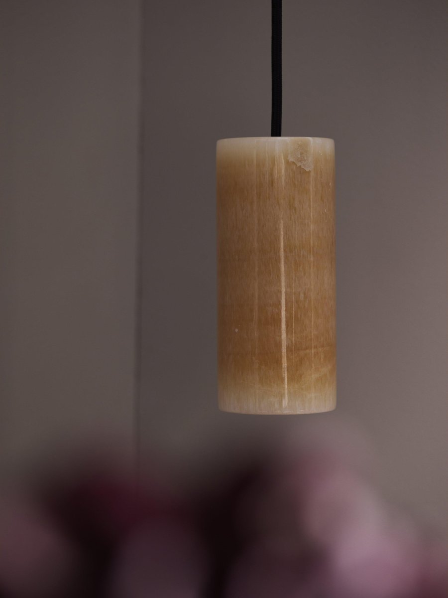 Lucie Ø7 Natuur raamlamp Van PR Home - Als deze lamp aan staat, geeft deze een warme en aangename kleurtoon.
