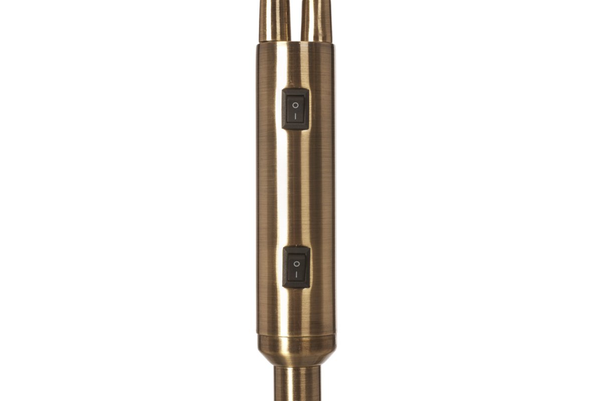 Duett Antiquiteit vloerlamp Van Cottex - De Duett vloerlamp is een elegante en functionele verlichtingsoplossing met twee beweegbare armen en aparte aan/uit-schakelaars voor elk scherm.