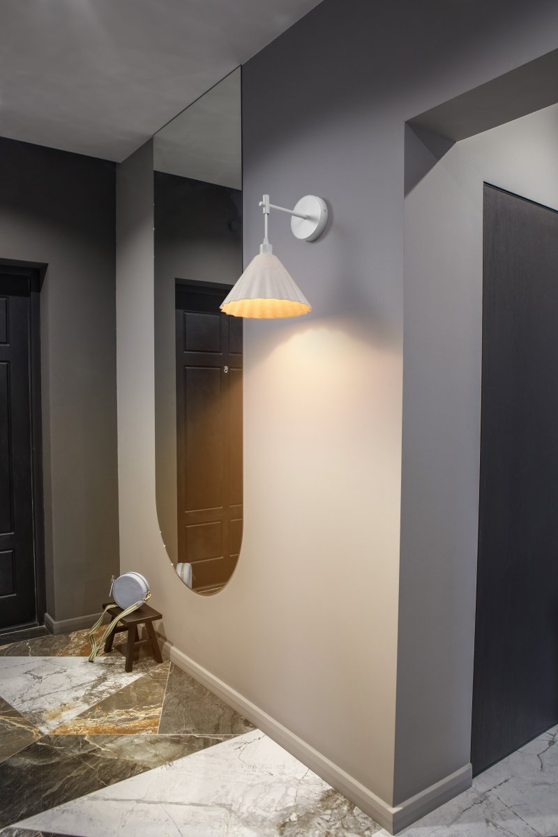 Pulp Ø20 Wit wandlamp Van Osram - Pulp is een prachtige wandlamp gemaakt van papier-mach&eacute;.