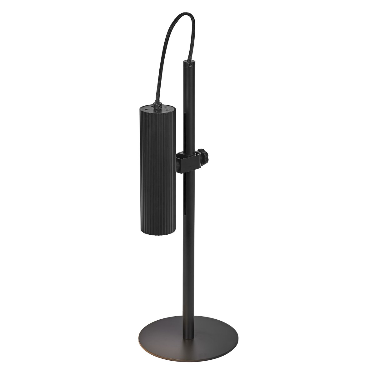 Drums 50cm Zwart bureaulamp Van Ledvance - De matzwarte geribbelde spot kan worden gekanteld om het licht naar wens te richten.