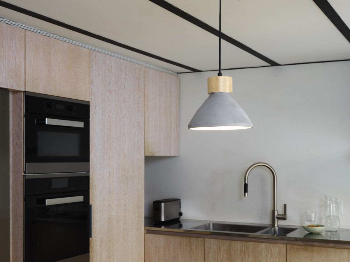 Concrete Wood Ø22 Grijs hanglamp Van Osram - Concrete Wood is een rustieke hanglamp met een hoogwaardig design en decoratieve houten details.