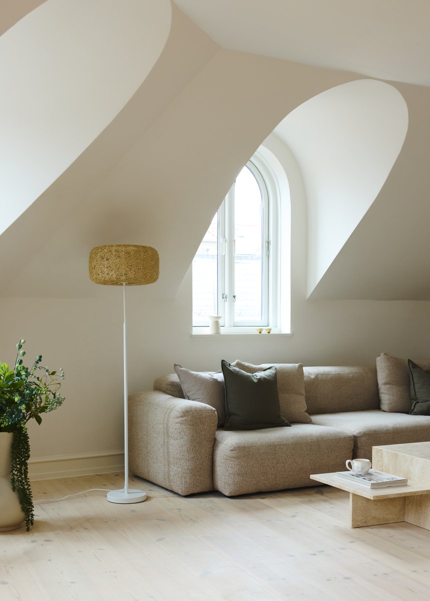 Paper Bale Natuur vloerlamp Van Ledvance - Paper Bale &auml;r en vacker golvlampa med bohemisk design.