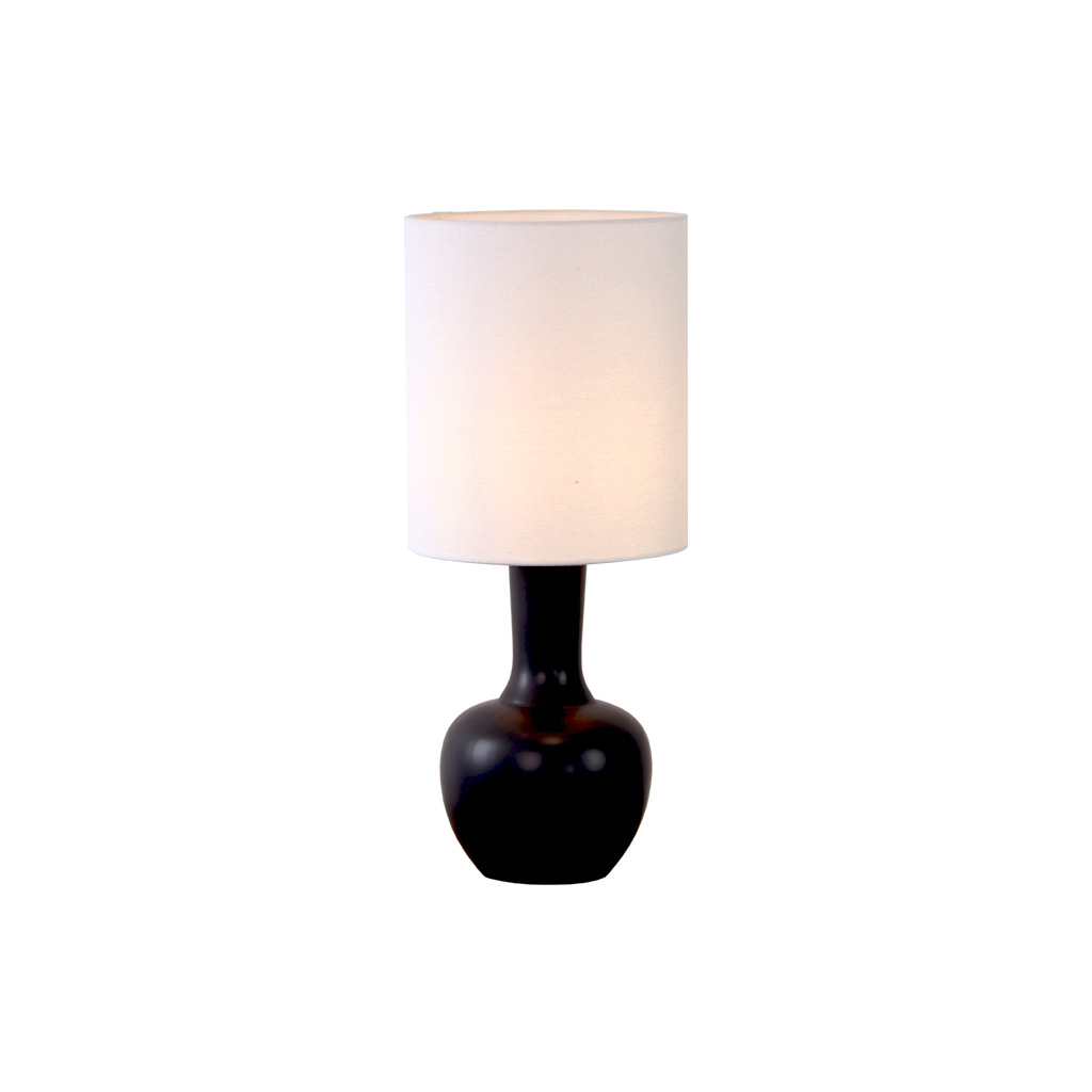 Lill Boda 52cm Zwart tafellamp Van Nordic Lighting - De combinatie van de strakke lijnen en de natuurlijke materialen maakt de lamp tot een opvallend pronkstuk dat zowel op een bijzettafel als op een bureau prachtig staat.