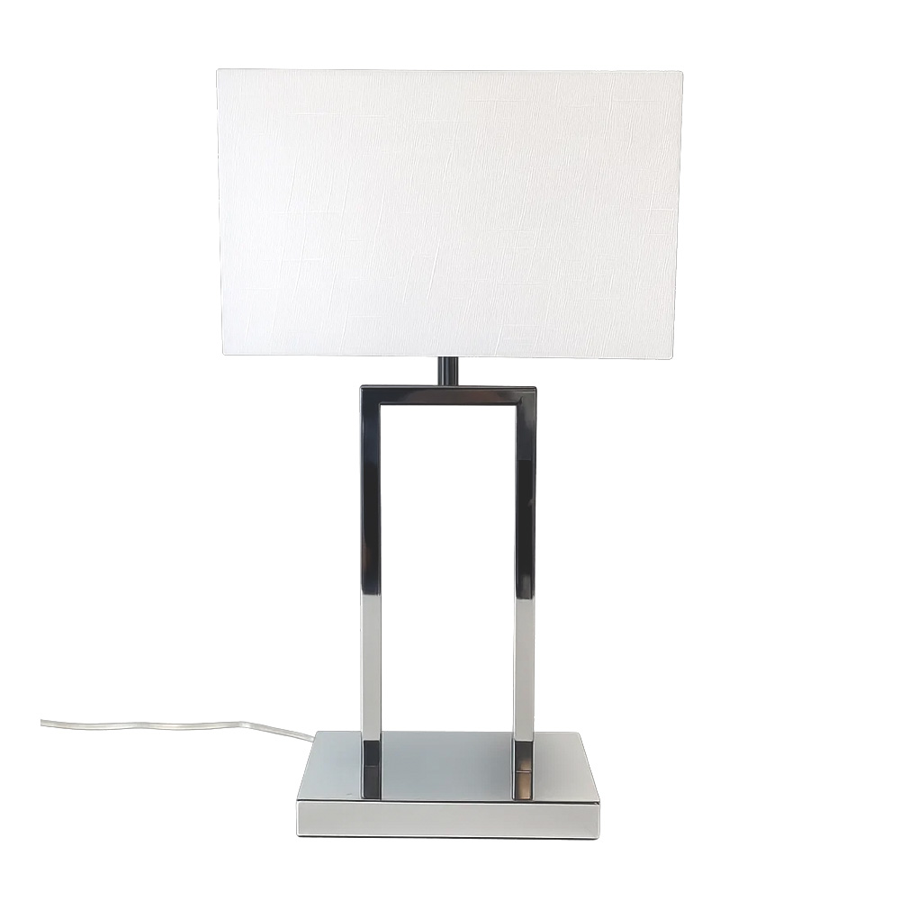 Gemma 52cm Chroom tafellamp Van Nordic Lighting - Een elegante tafellamp van metaal met een stijlvolle chromen afwerking die een exclusieve indruk wekt.