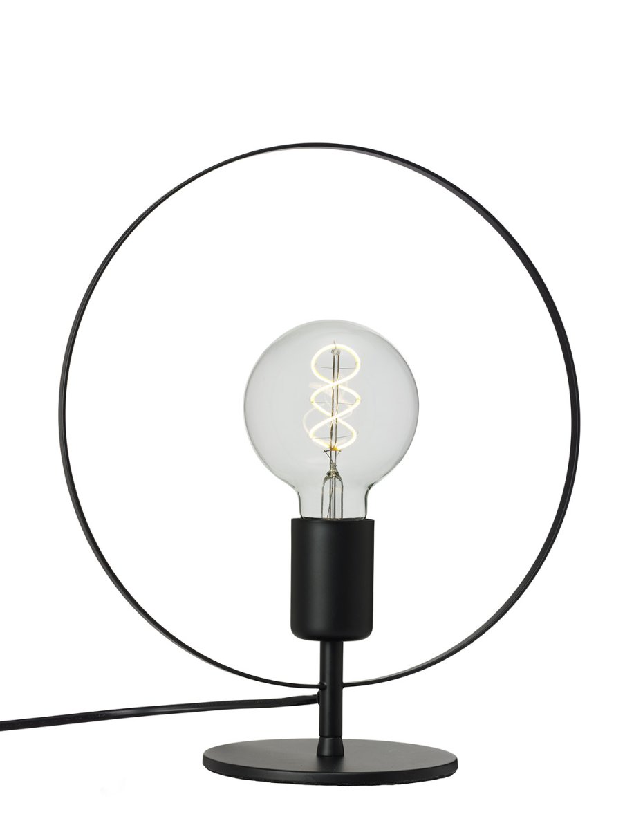 Spartan ringo 35cm Zwart tafellamp Van Cottex - De Spartan Ringo metalen tafellamp is een moderne en minimalistische lamp die de aandacht trekt met zijn elegante ronde design.