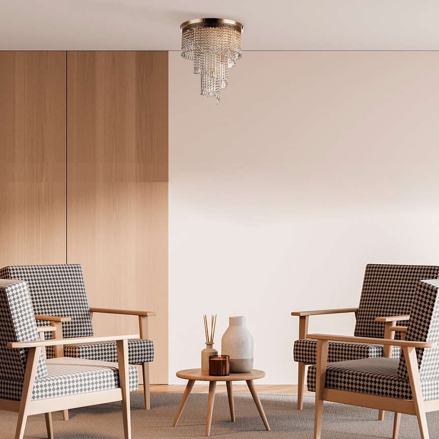 Cascade Ø42 Goud kristal Van Maytoni - De decoratieve prisma's hangen op verschillende niveaus en omarmen de lichtbronnen, waardoor een stralend lichtspel en een exclusieve uitstraling ontstaat.
