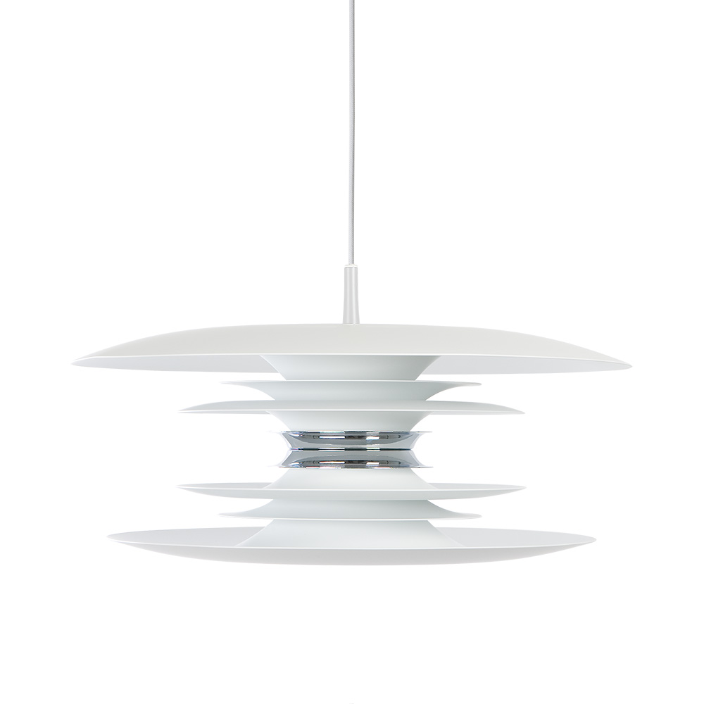  Diablo Ø50 Wit/chroom hanglamp Van Belid - De hanglamp verspreidt een aangenaam, gedempt licht en komt net zo goed tot zijn recht boven de eettafel als in andere ruimtes in huis waar u stijl en functionaliteit wilt combineren.