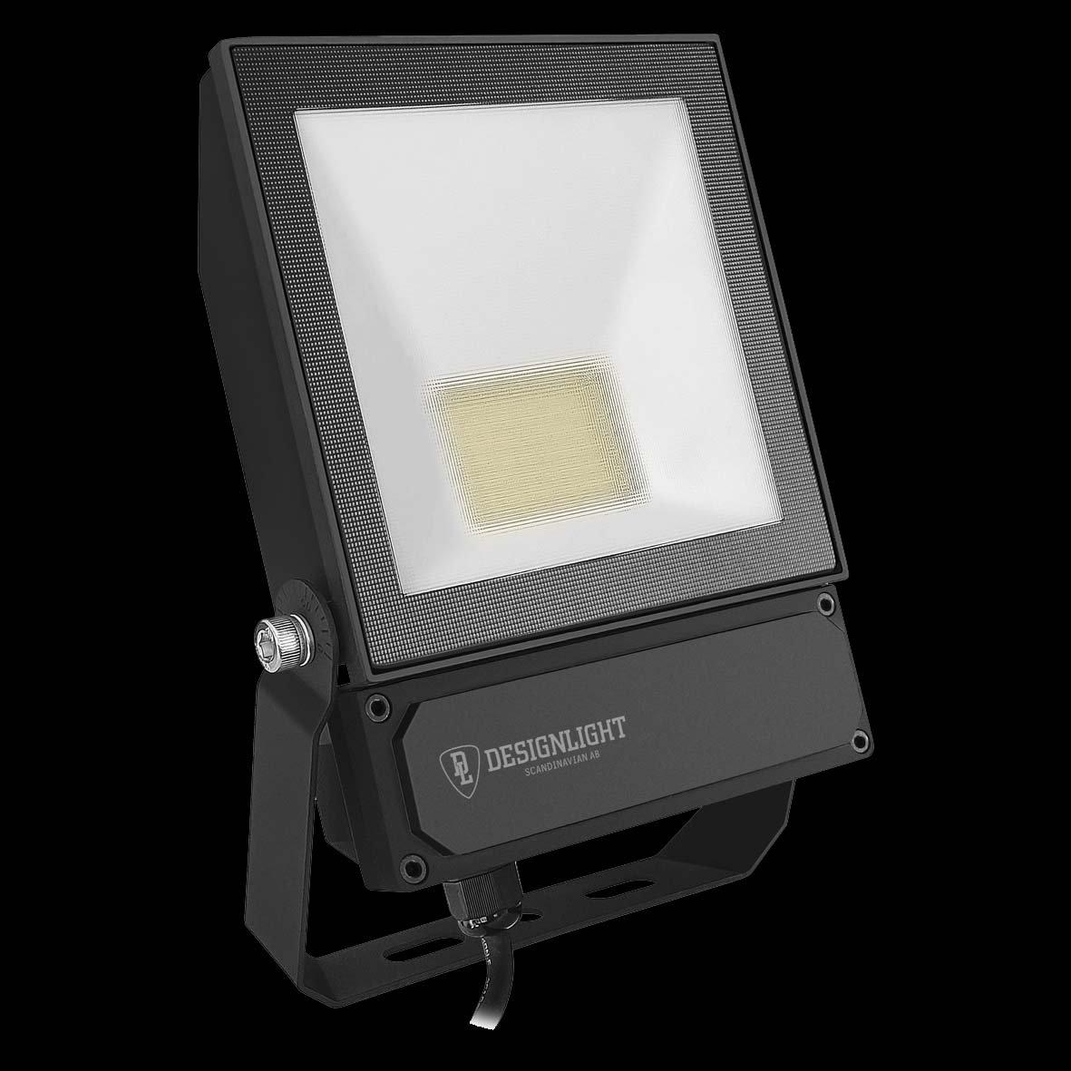 Elly schijnwerper 50W Zwart Van Designlight - Met een vermogen van 50 W levert de armatuur een lichtstroom van circa 5000-5500 lumen, wat overeenkomt met een rendement van circa 100 lm/W.