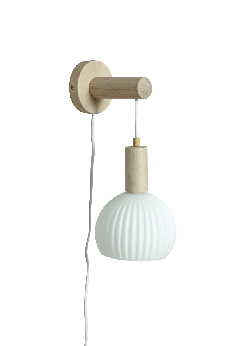  Lapponia 35cm Wit wandlamp Van Aneta Lighting - De Lapponia wandlamp in glas en wit geolied hout voegt een natuurlijke en gezellige sfeer toe aan je huis.