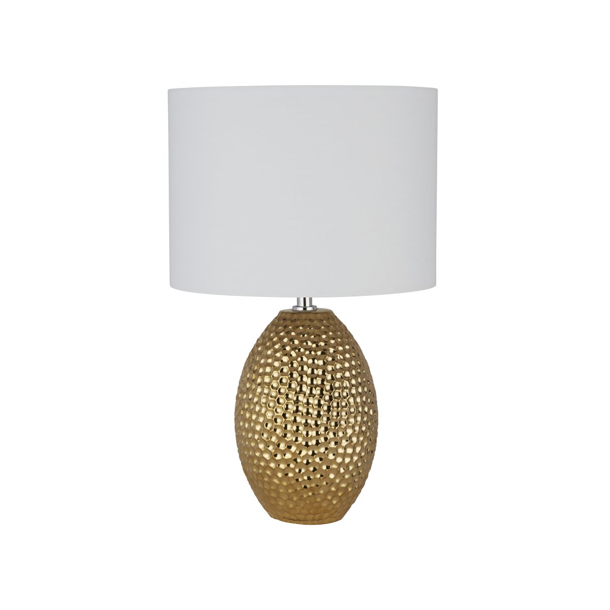 Nadine 30cm Goud tafellamp Van Searchlight - De getextureerde, goudkleurige keramische basis maakt een opvallende indruk, terwijl de neutrale crèmekleurige stoffen kap naadloos past bij elke interieurstijl.