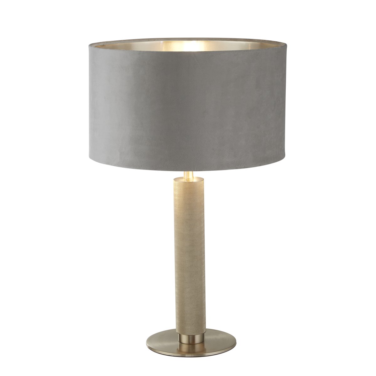 London 63cm Grijs tafellamp Van Searchlight - De satijnen zilveren geribbelde basis zorgt voor duurzaamheid en een luxe uitstraling, terwijl de prachtige zilveren kleur warmte en rijkdom toevoegt aan uw interieur.