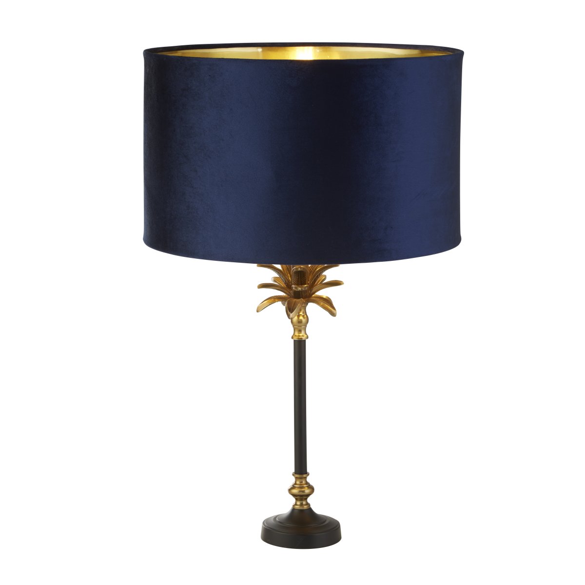 Palm 45cm Blauw tafellamp Van Searchlight - Gemaakt van hoogwaardige materialen, heeft het een basis van matzwart en antiek messing in de vorm van een palmboom, bekroond met een luxueuze donkerblauwe kap.