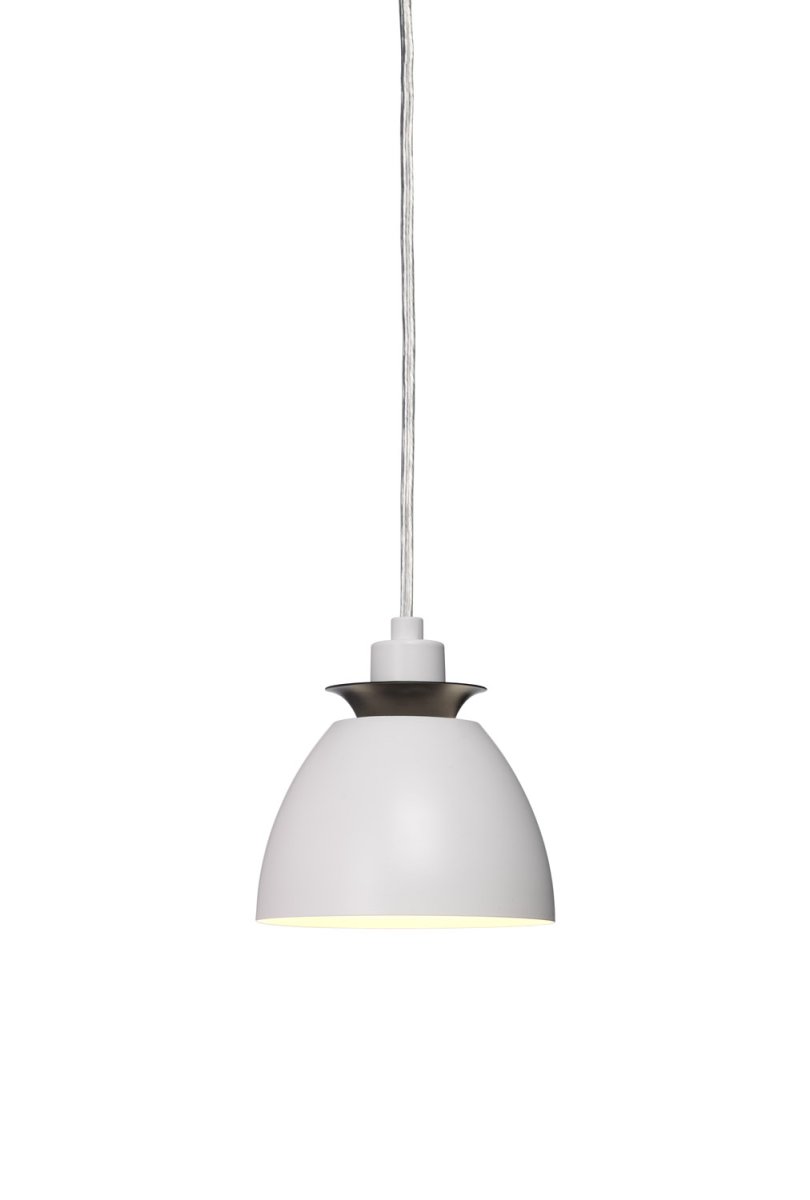  Polo Ø12 Wit raamlamp Van Cottex - De Polo raamlamp in metaal is een elegante en stijlvolle lamp met een klassieke uitstraling.