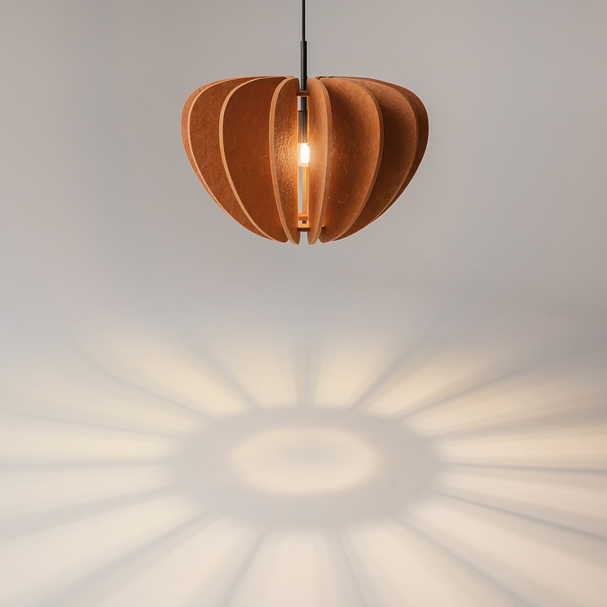Cambio Ø48 Oranje hanglamp Van Maytoni - De serie is verkrijgbaar in diverse kleuren en vormen en kan dankzij de 3 meter lange kabel in hoge ruimtes worden opgehangen - Ideaal voor creatieve lichtinstallaties die de sfeer van de kamer weerspiegelen.
