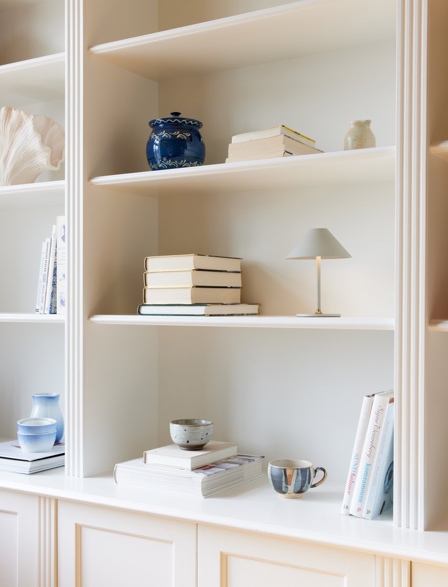 Hygge 20cm Warm grijs Draagbare Van Halo Design - Hygge is een veelzijdige en stijlvolle verlichting die geschikt is voor alle gelegenheden en beschikt over een dimfunctie.